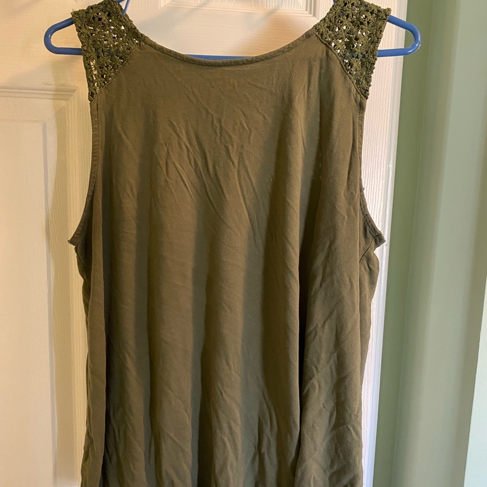Old Navy tank